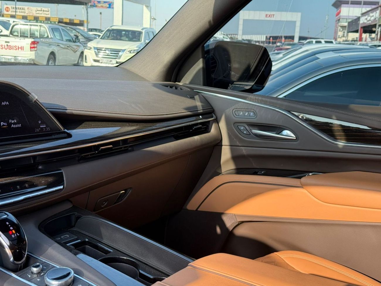 كاديلاك إسكالاد Premium Luxury Platinum 6.2L 4WD