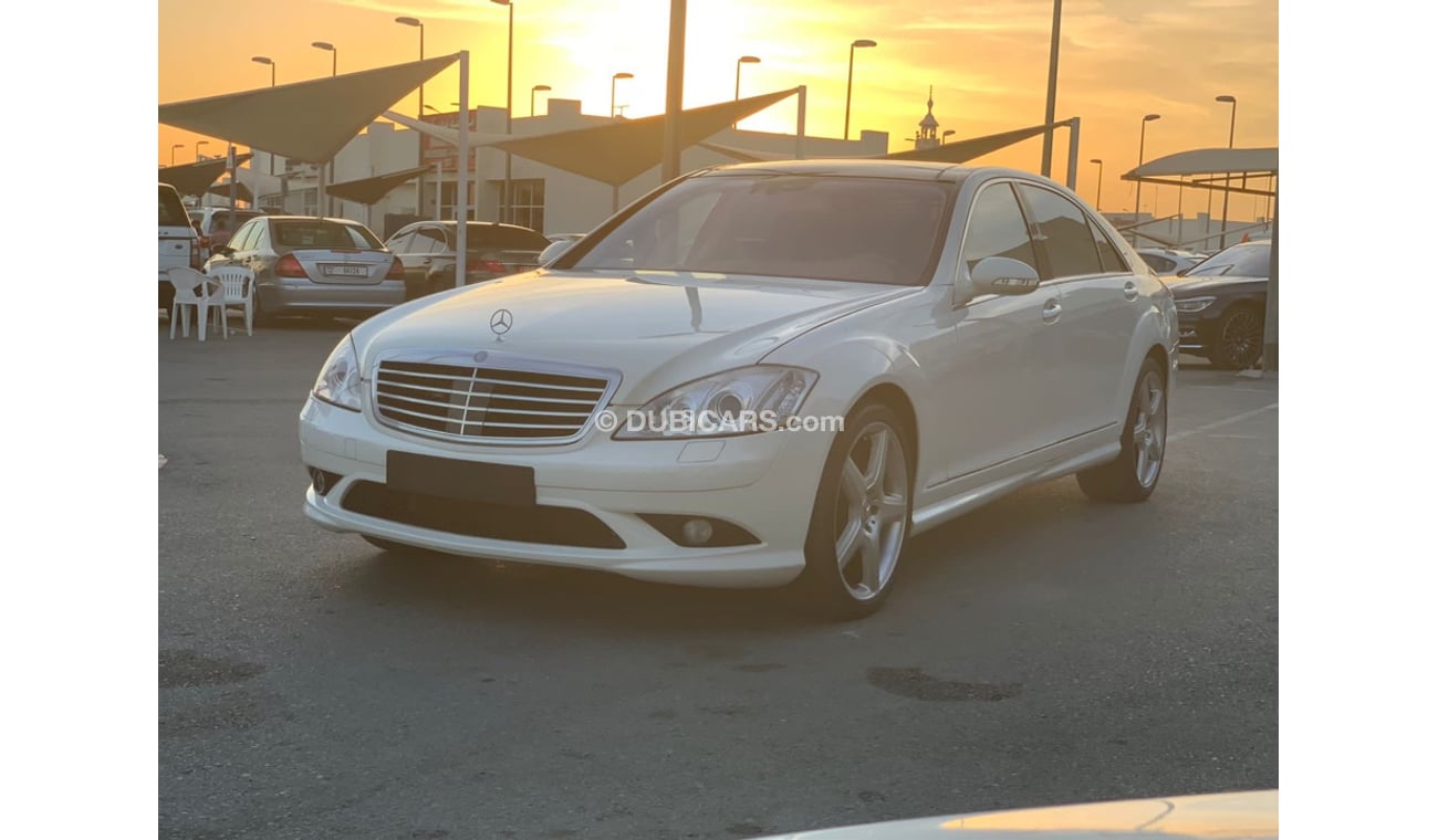 Mercedes-Benz S 500 Mercedes benz S500 model 2009 GCC car prefect condition full option low mileage  panoramic roof lea