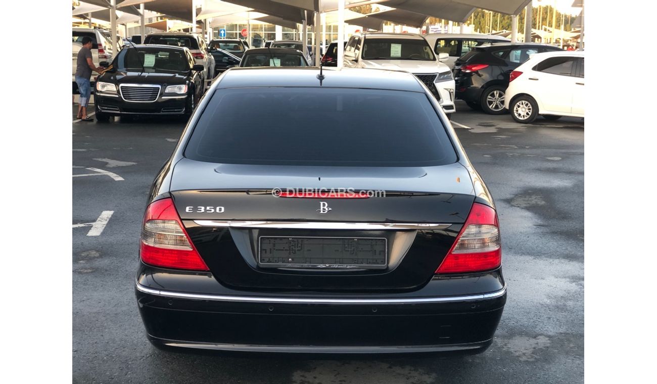 مرسيدس بنز E 350 موديل 2007 خليجي فل مواصفات كراسي جلد ومثبت سرعه وتحكم كهربي كامل ونظام صوت ممتاز وكاميرا خلفيه ومدخ