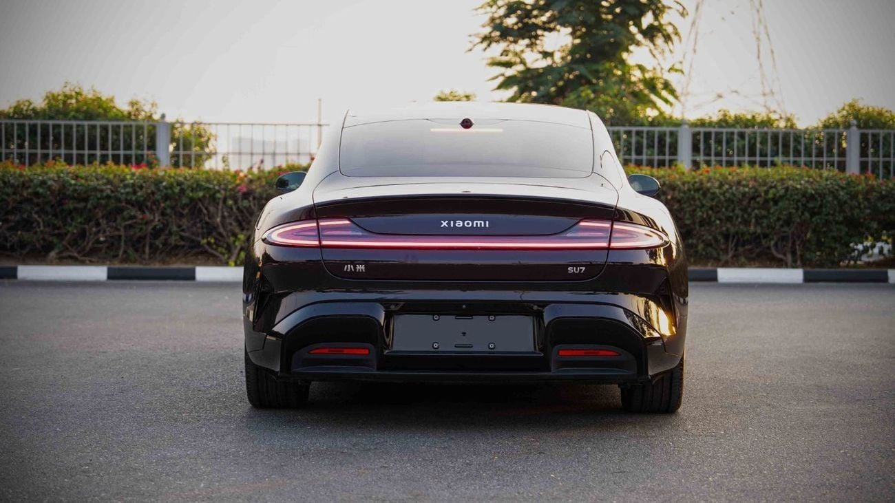 شاومى SU7 PRO - Black inside Black | Export Only