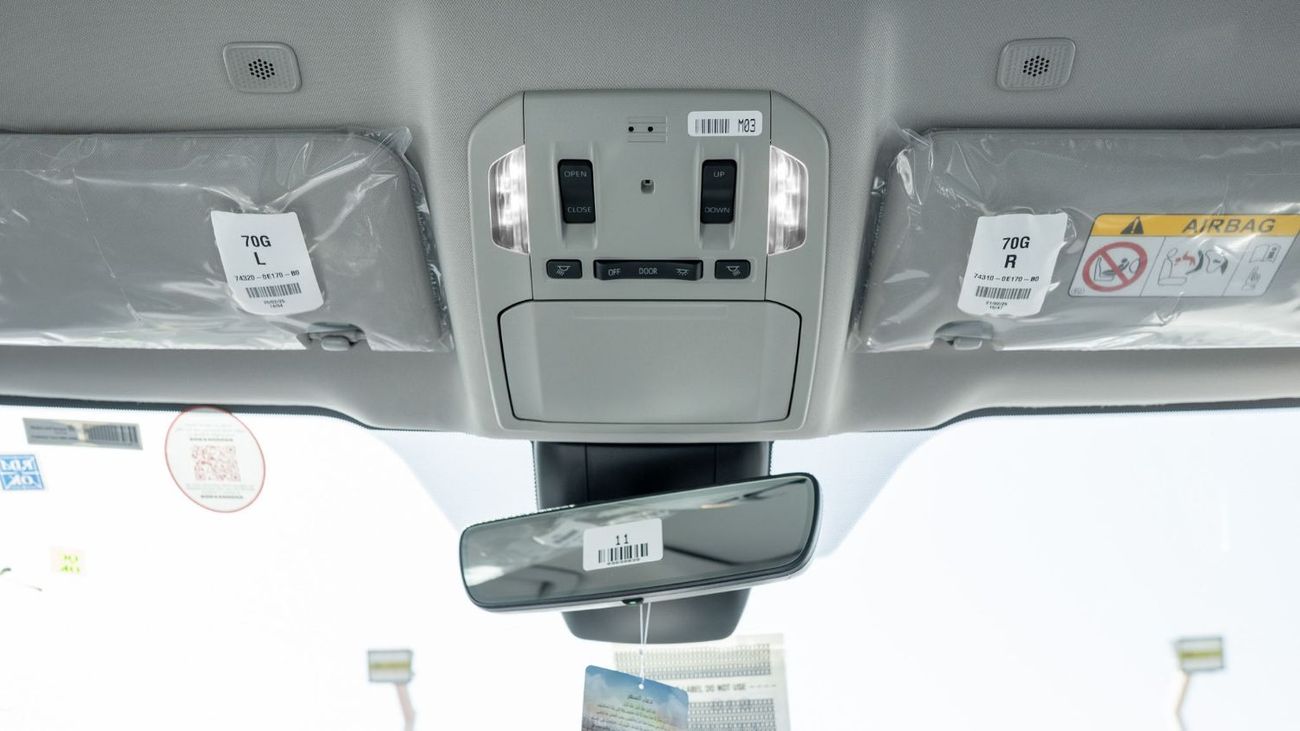 Toyota Highlander 2025 Toyota Highlander GLE 2.5 AT Hybrid (White)