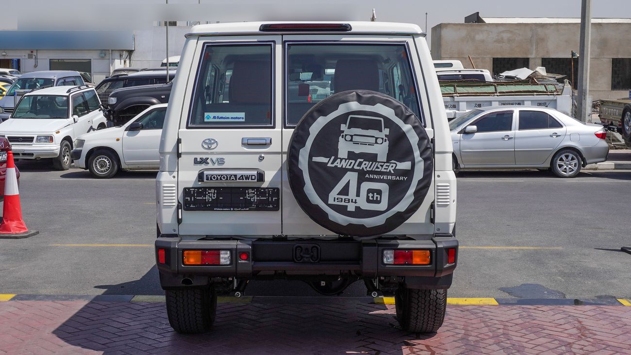 Toyota Land Cruiser 70 LX 4.0L V6 A/ T  Al Futtaim