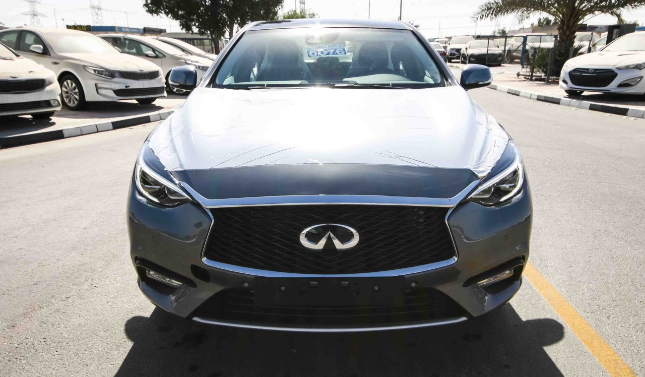 Infiniti Q30