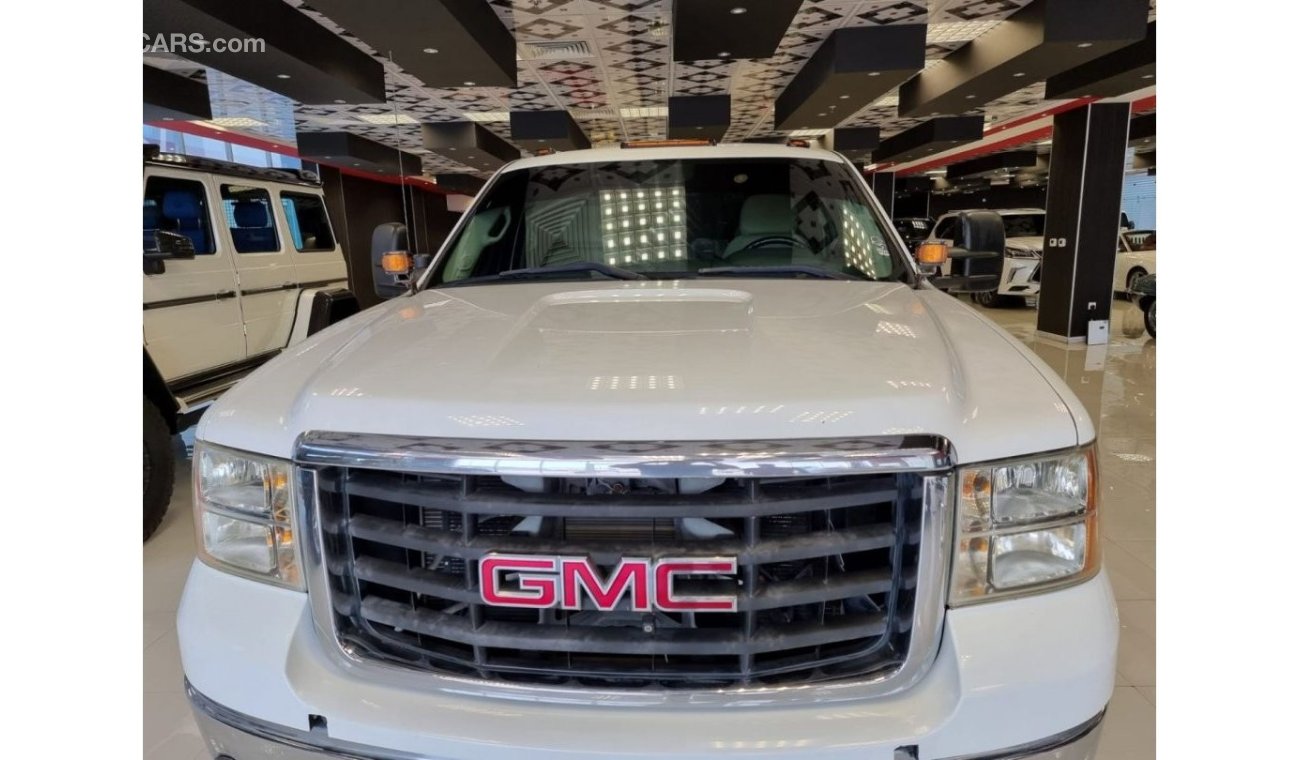 جي أم سي سييرا GMC SIERRA 2008 4X4 -3500HD PICK UP