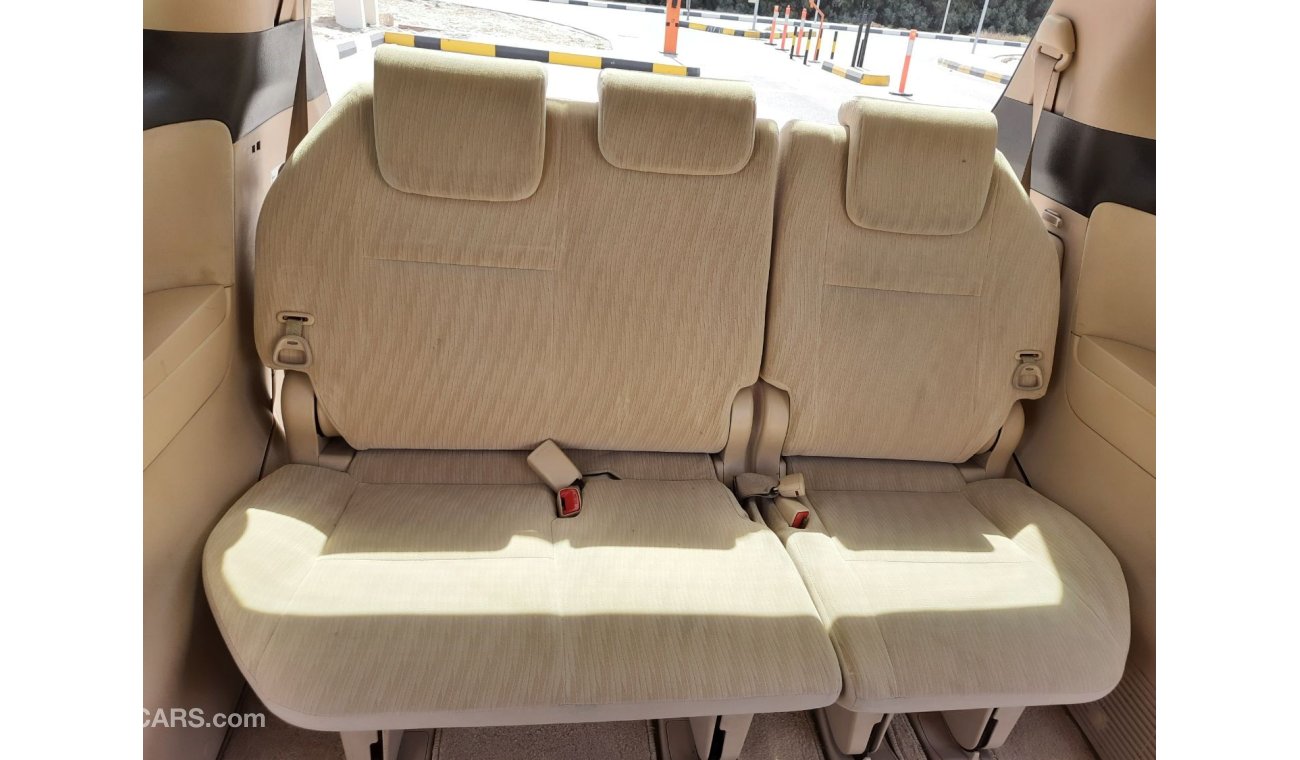 Toyota Previa Toyota previa model 2014 gcc very celen car