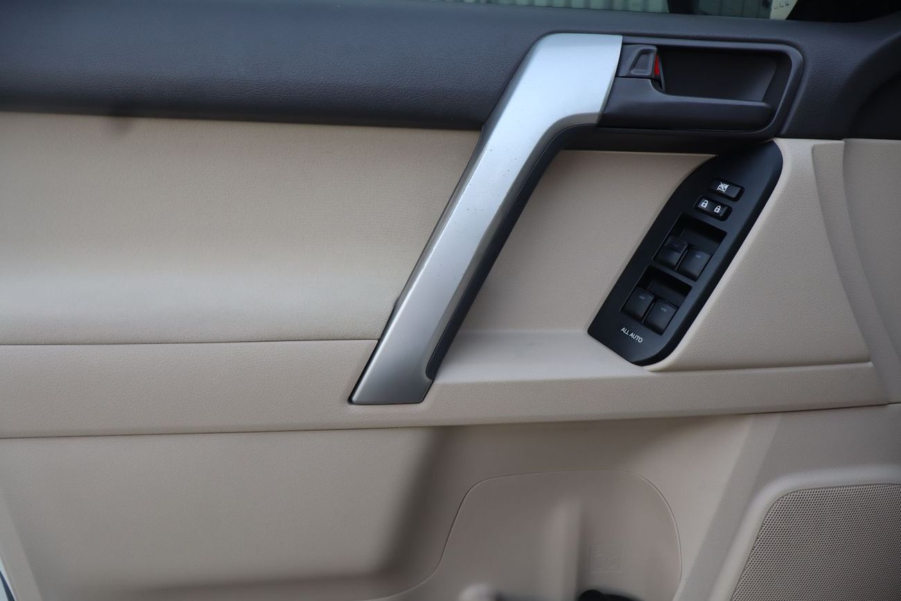 Toyota Prado EXR 2.7L 4WD