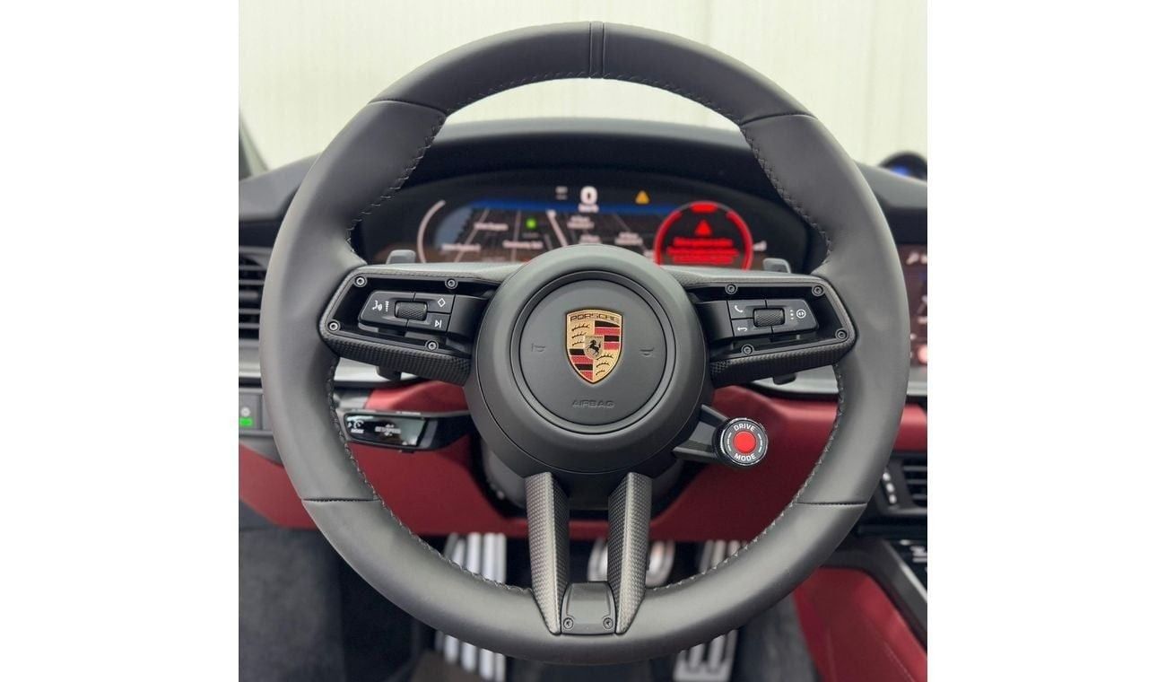 بورش 911 2025 Porsche 911 Carrera 992.2 New Shape With Aerokit, Brand New 0 KM, 2 Years Porsche Warranty, GCC