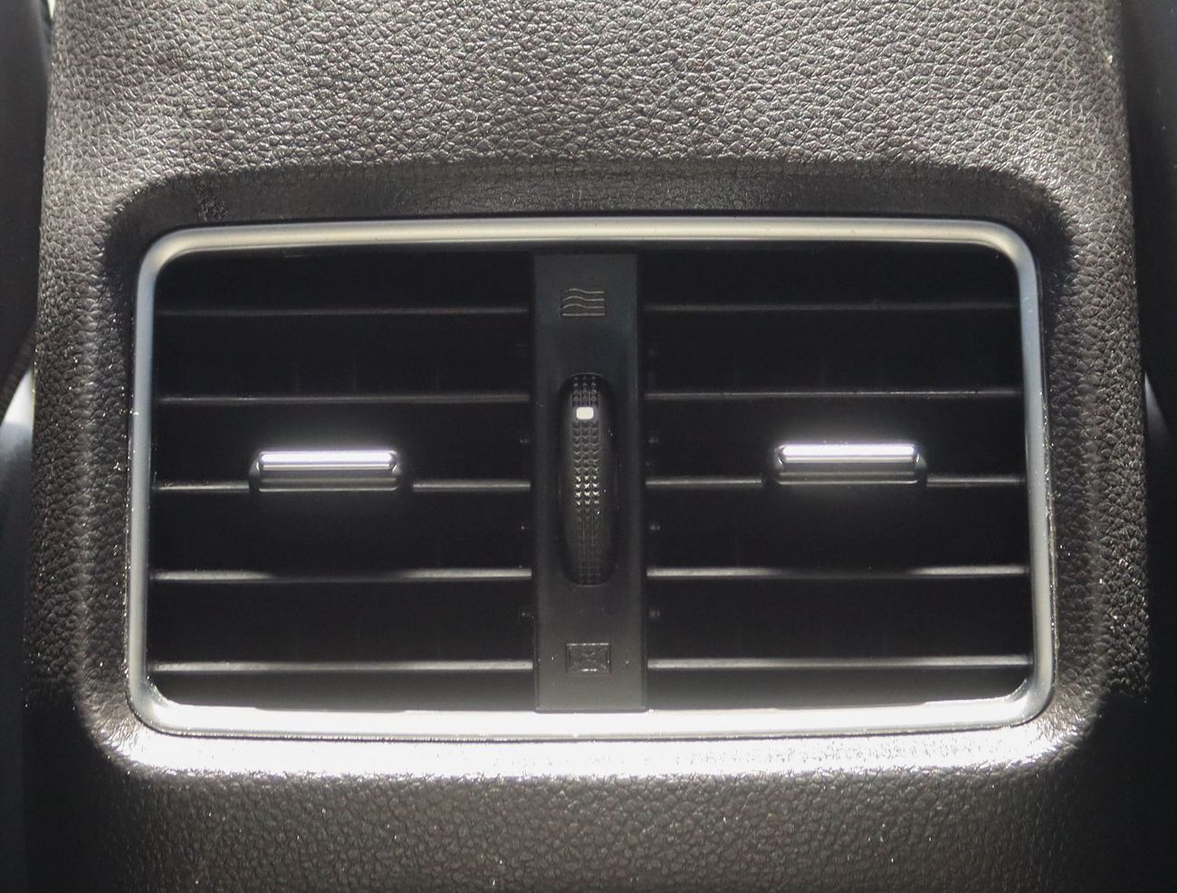 JAC JS4 1.5T Jac JS4 | 1.5 L | 2023 | GCC | Accident-Free | In Excellent Condition | 538 P.M