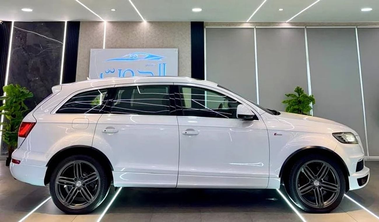 أودي Q7 55 TFSI quattro S Line 2.0L LOVELY V6 QUATTRO * S-LINE * || HIGHEST CATEGORY || GCC || LOW MILEAGE