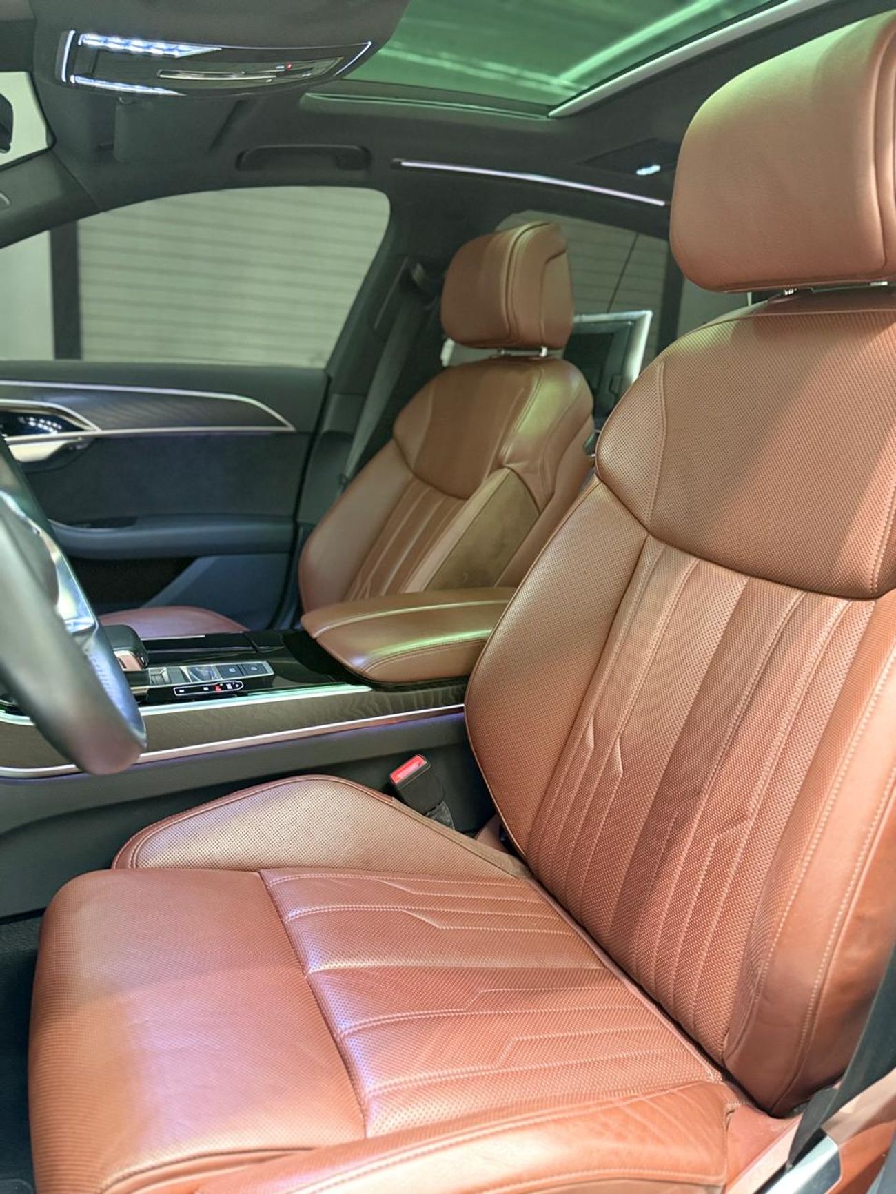 Audi A8 L 55 TFSI quattro Full Option 3.0L | GCC Specs | Full Service History