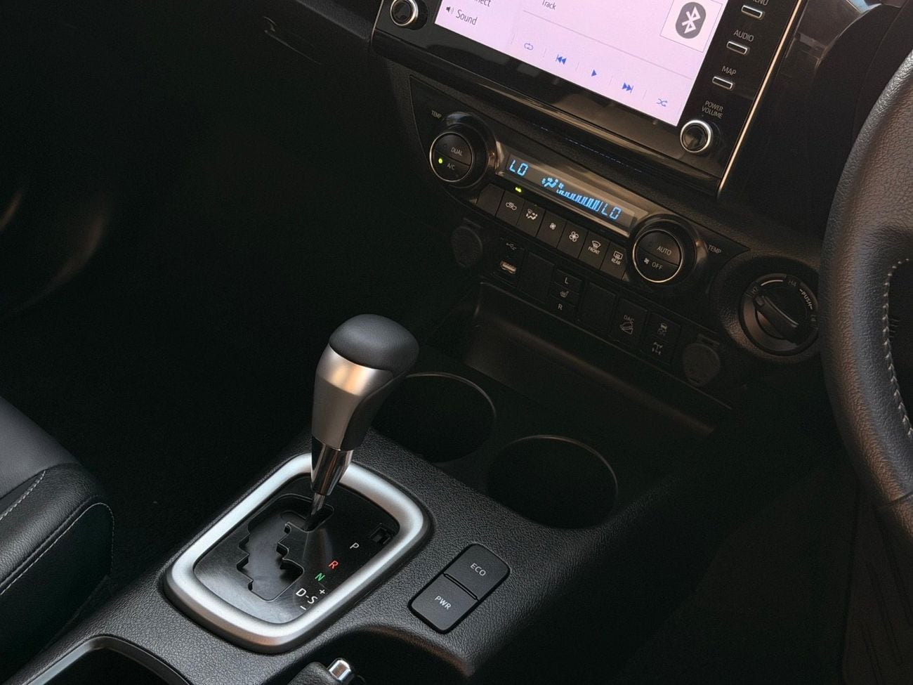 Toyota Hilux Rugged X GR