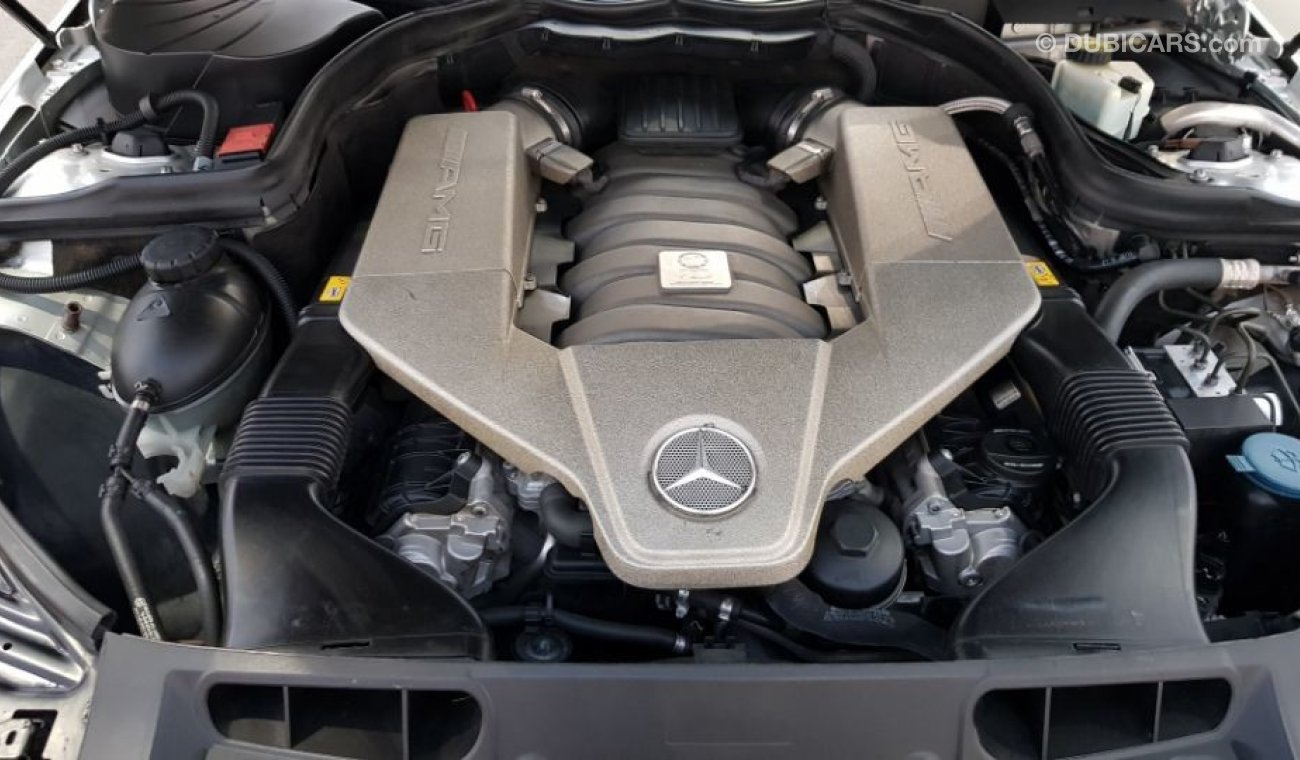 Mercedes-Benz C 63 AMG 2012 mercedes C63 AMG Full options Gulf specs