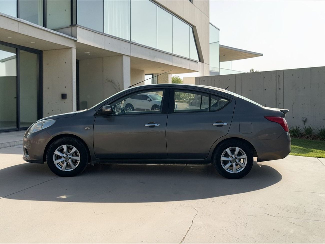 Nissan Sunny NISSAN SUNNY | 2013 | GCC SPECS | 1.5L ECONOMY | AED 12,500