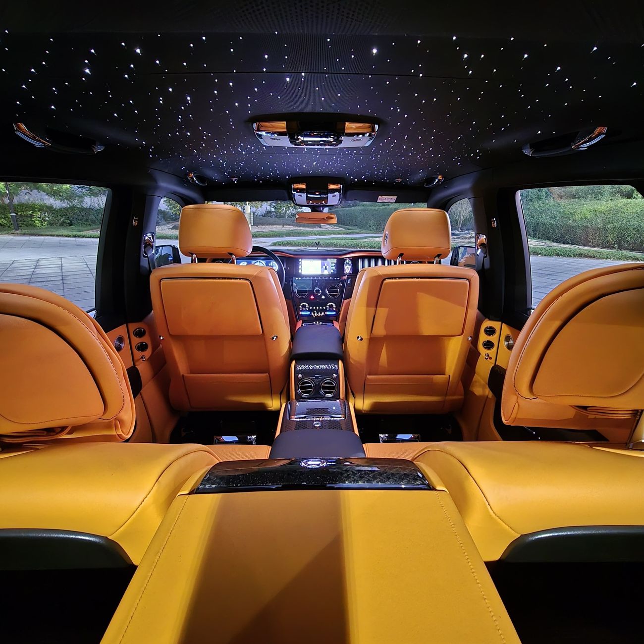 رولز رويس كولينان BLACKBADGE