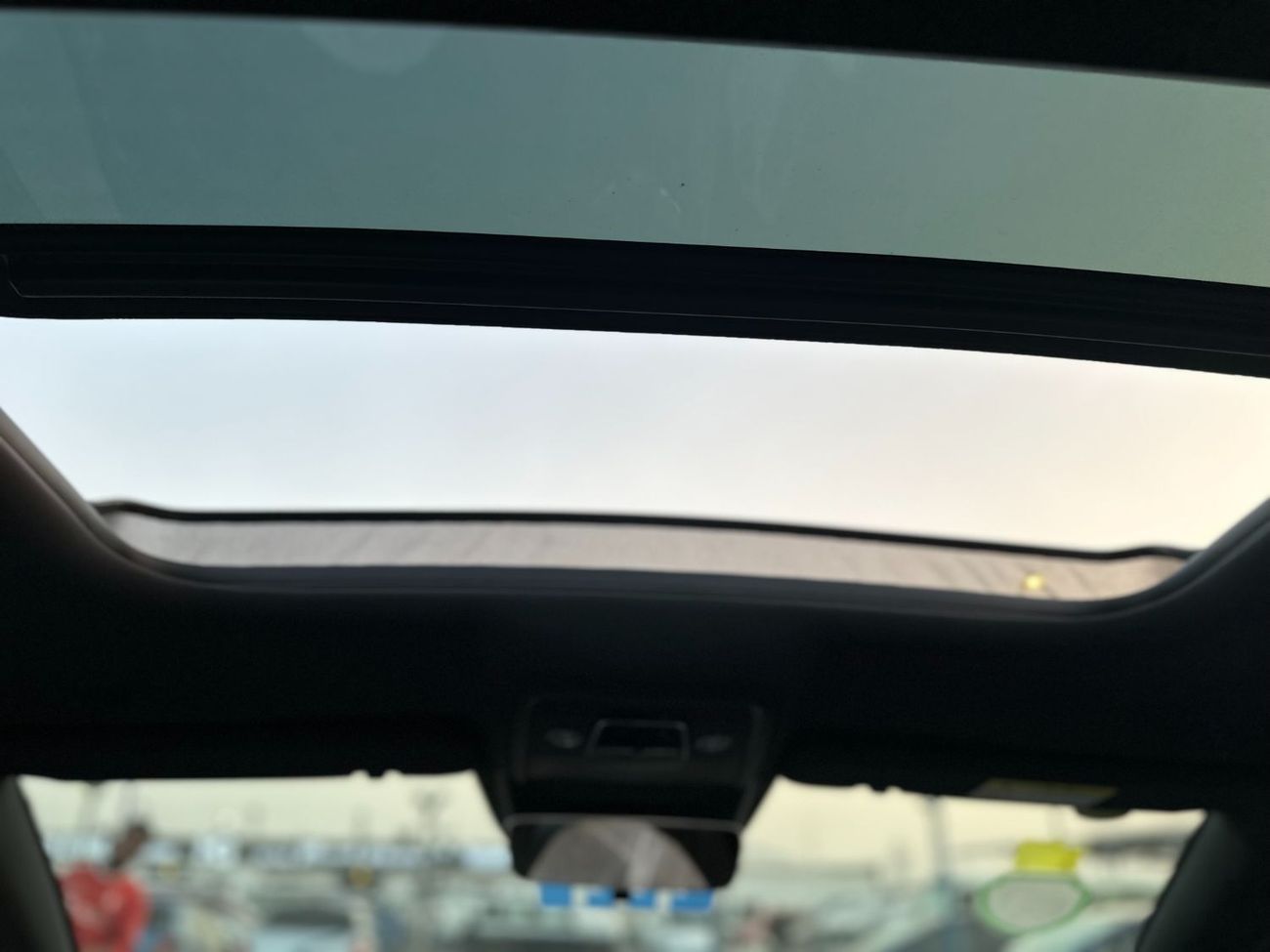 BYD HAN BYD HAN  -EV Range 605 KM