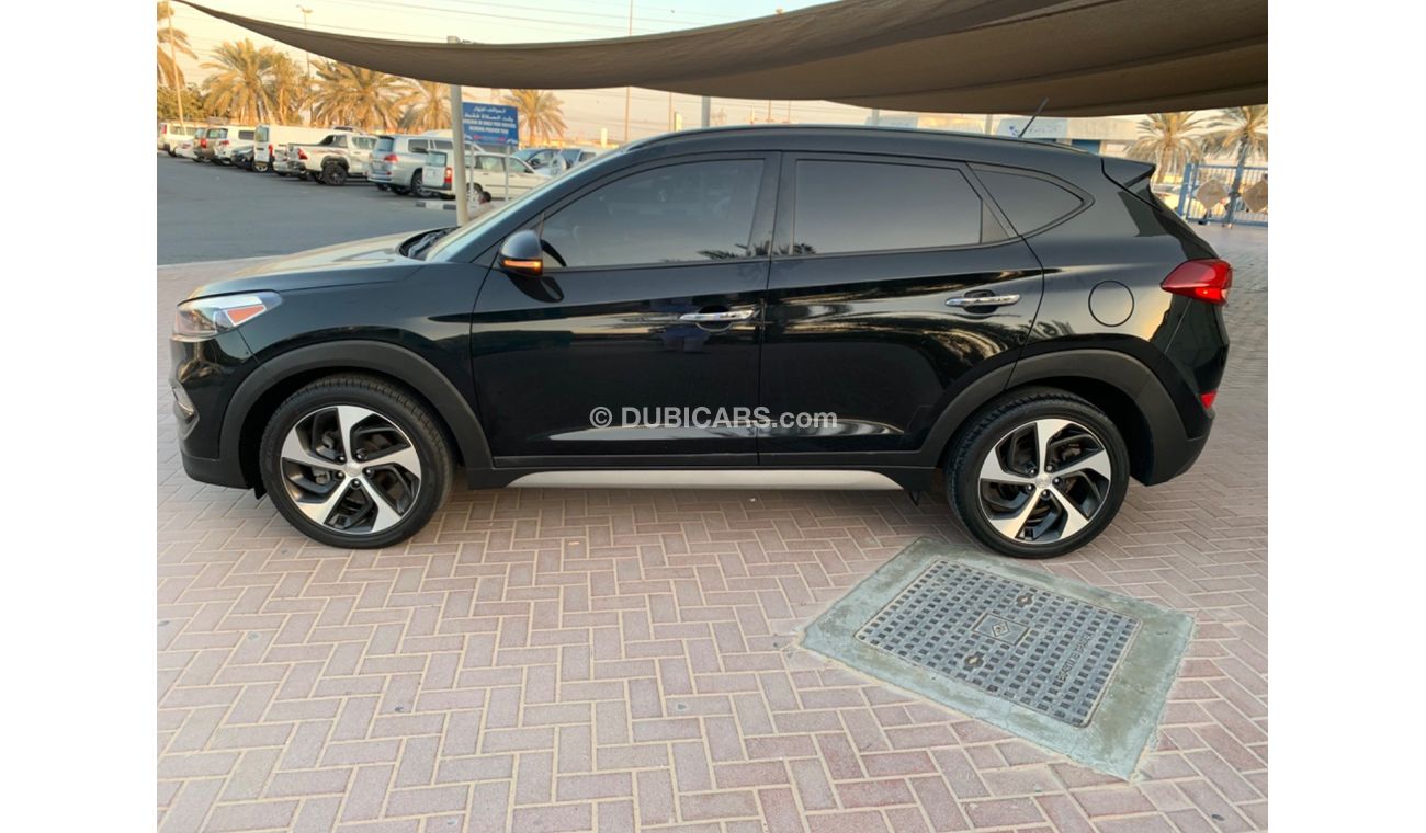 Hyundai Tucson LIMITED TURBO PANORAMIC AND ECO 1.6L V4 2017 AMERICAN SPECIFICATION