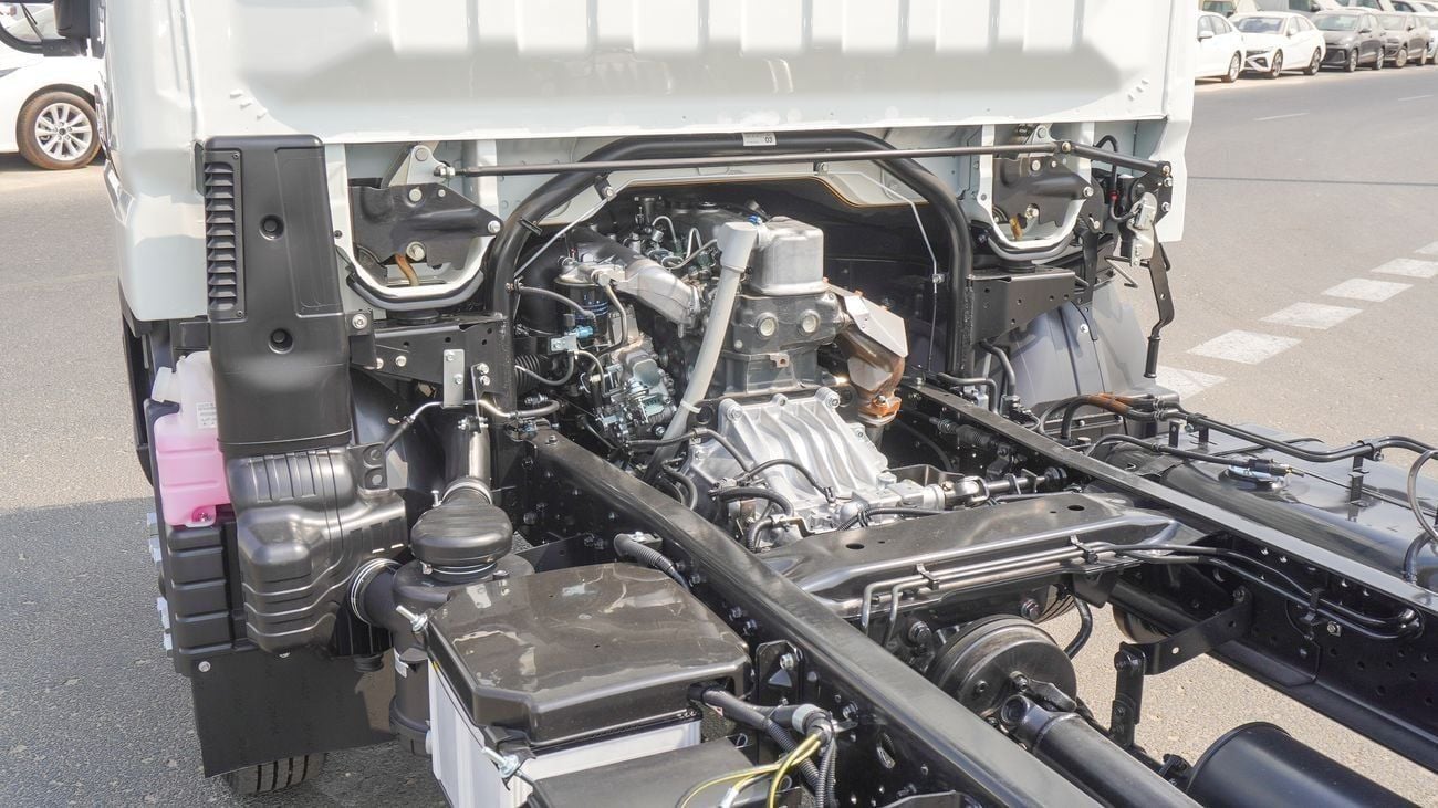 Mitsubishi Fuso Canter Brand New Mitsubihsi Fuso Canter 2025 Export M/T |White/Black|CANTER-100-ABS-LWB|