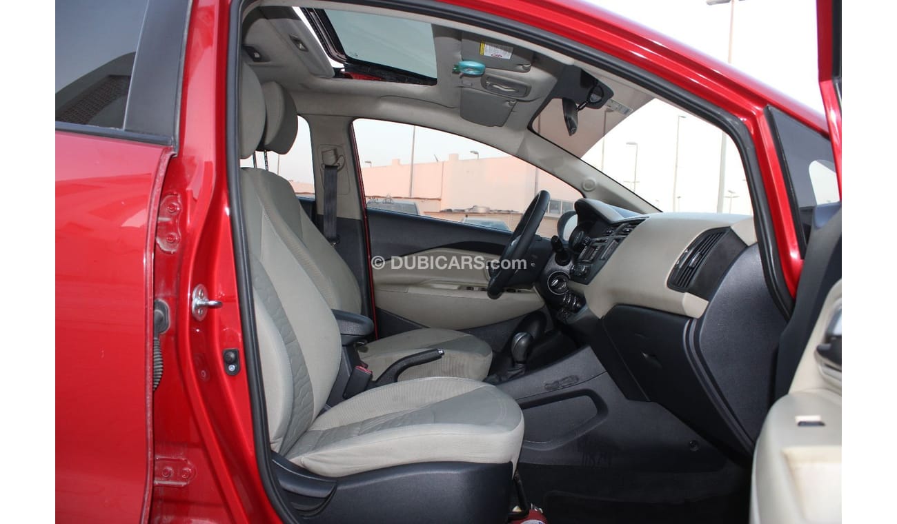 كيا ريو كيا ريو 2015 فل اوبشن خليجي بحالة ممتازة بدون حوادث نظيفه جدا من الداخل والخارج