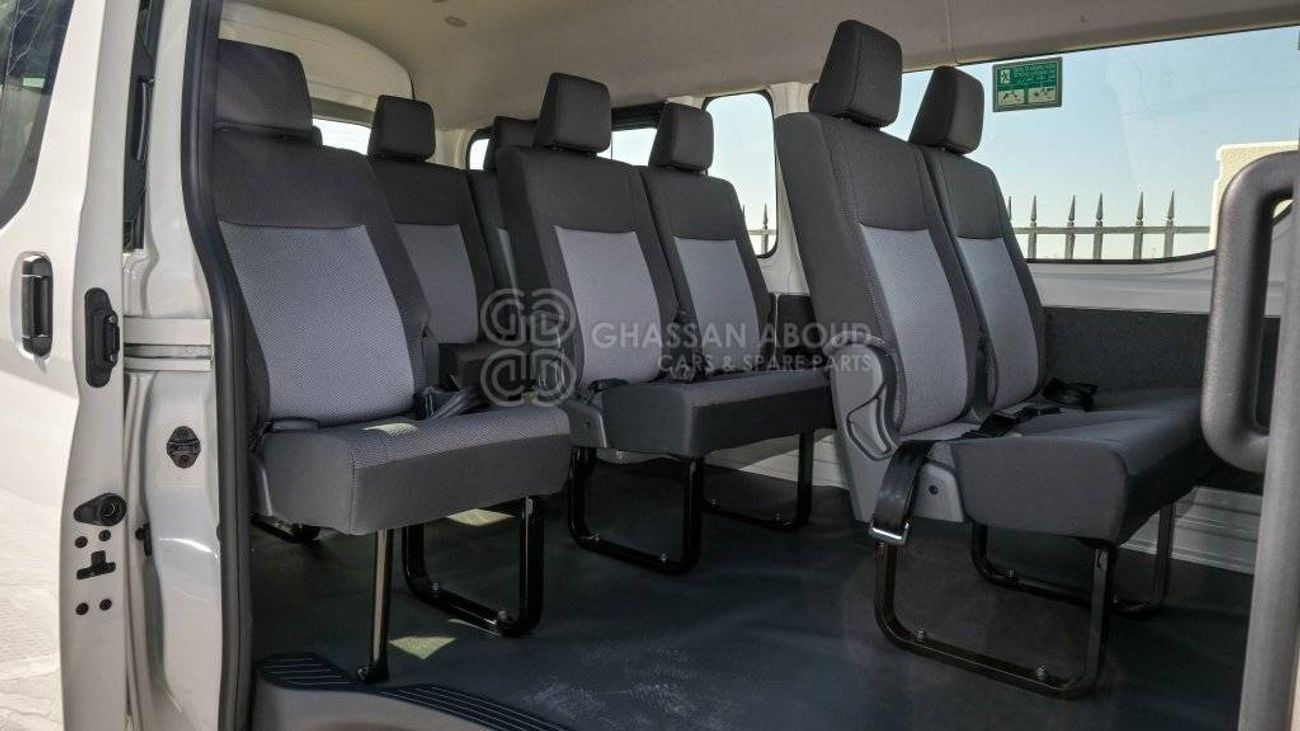 تويوتا هاياس Commuter 3.5L A/T