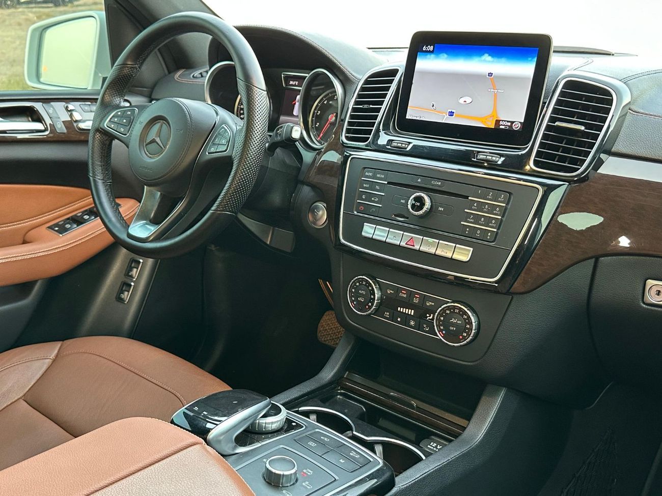 Mercedes-Benz GLS 400 MERCEDES GLS-400 2019 GCC // ORGINAL PAINT // ACCIDENT FREE // PERFECT CONDITION