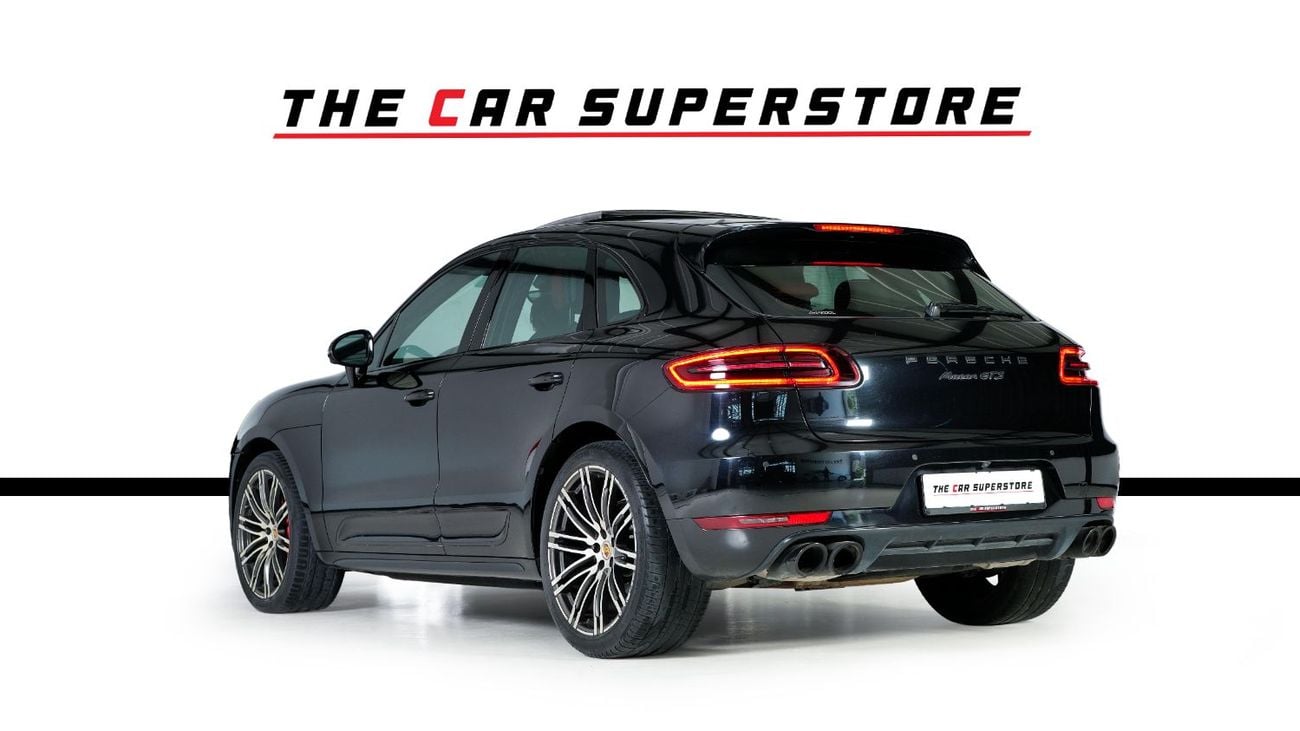 Porsche Macan GTS 3.0L (360 HP) Red Brake Calipers- GCC- Full Porsche Service history