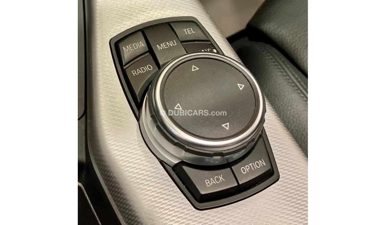 BMW M235i 2016 BMW M235i Coupe ,Dealer Warranty, Full Service History, Low KM, GCC