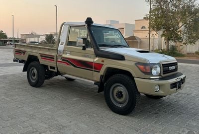 Toyota Land Cruiser Pick Up