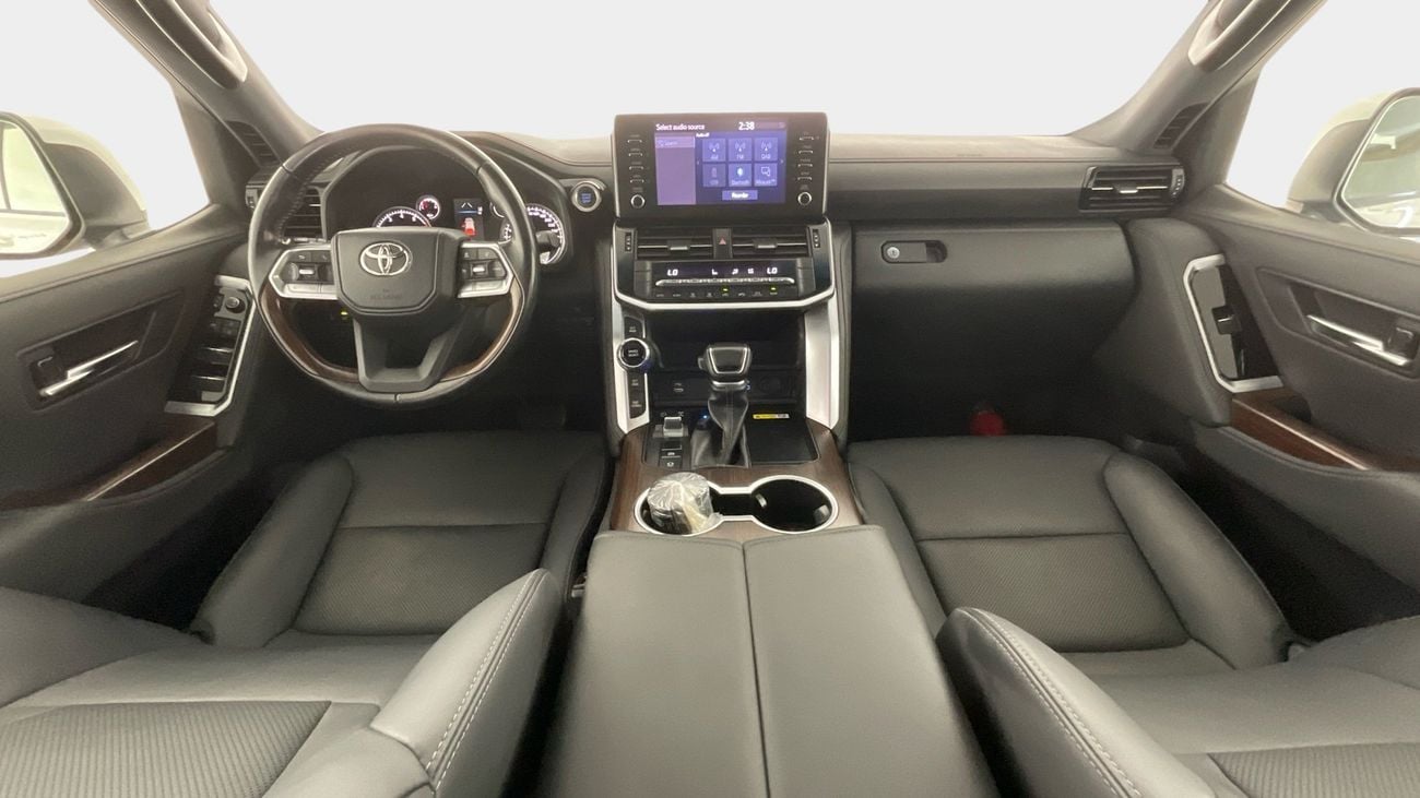 Toyota Land Cruiser 4.0 GXR 4WD AUTO | Guaranteed Warranty | 0 Down Payment