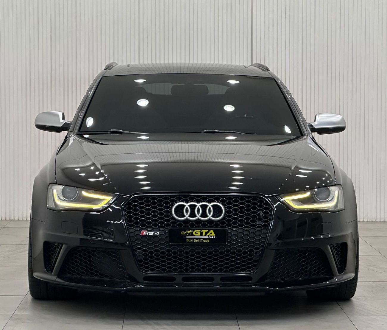 Audi RS4 2015 Audi RS4(Full Option), GCC