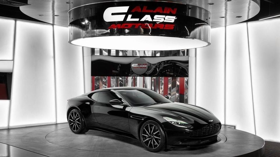 Aston Martin DB11 V8 - 2020 - GCC Specs 2020