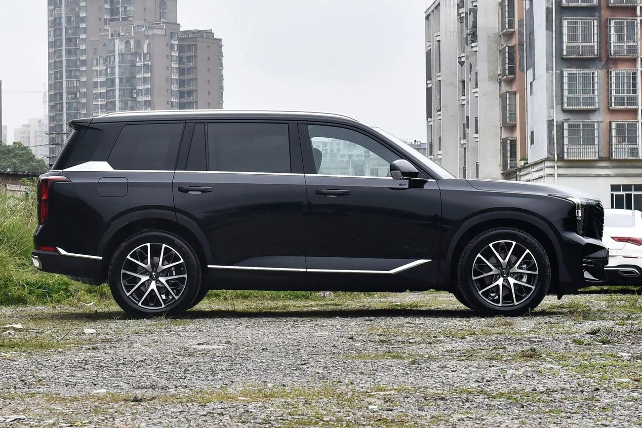 جي إي سي GS 8 2.0T GT (4WD)