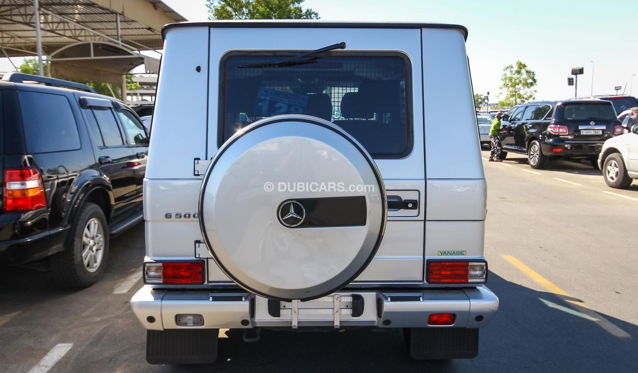 Mercedes-Benz G 500