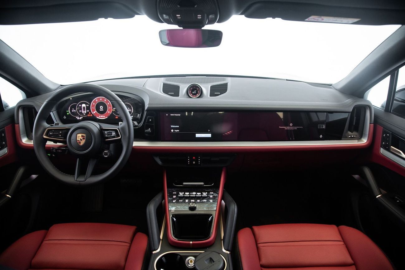 Porsche Cayenne WARRANTY APRIL 2024