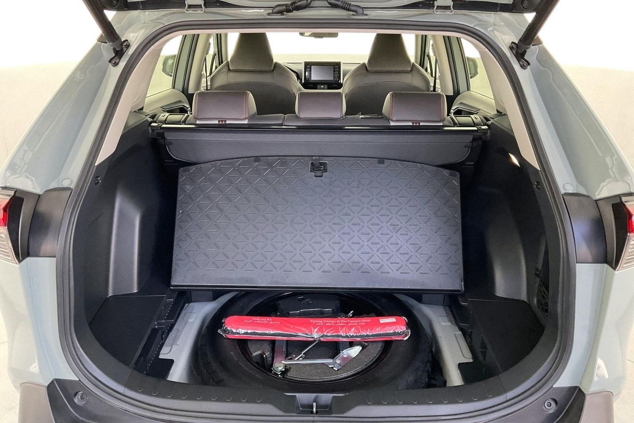 Chevrolet Captiva Premier | 1 year free warranty | 0 Down Payment