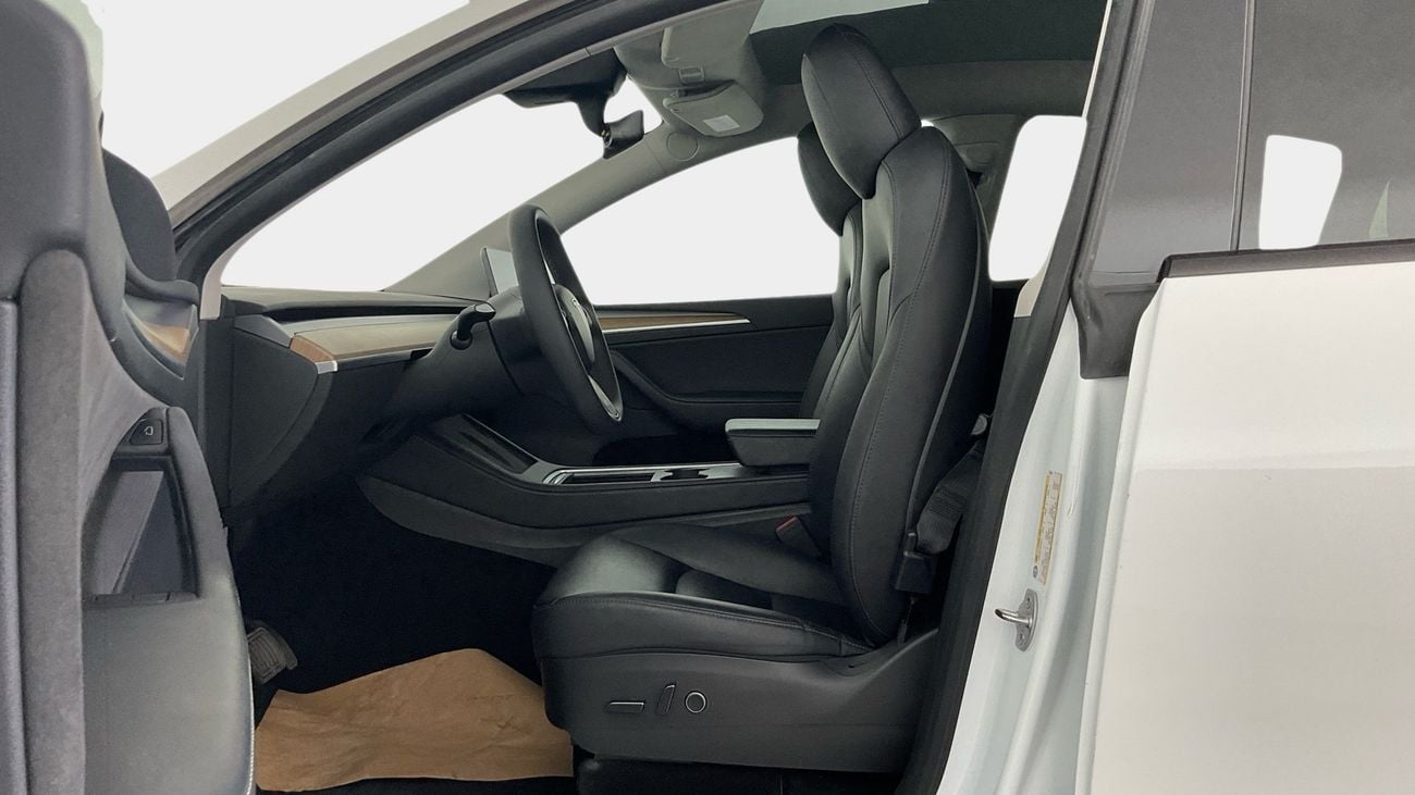 Tesla Model Y Long Range (Dual Motor) | upto AED 20,000 Ramadan Discount | Guaranteed Warranty | 0 Down Payment