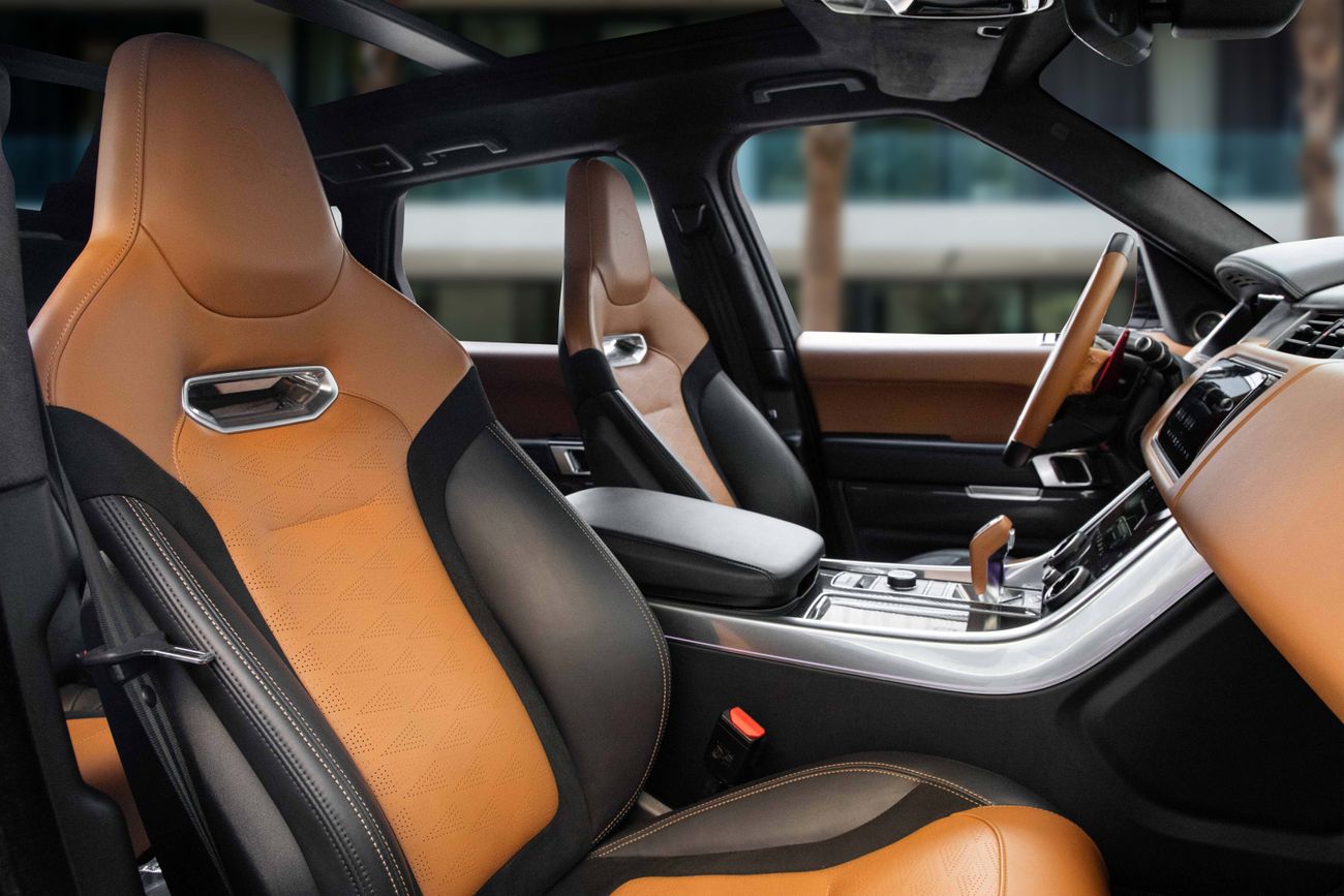 Land Rover Range Rover Range Rover SVR | 5,288 P.M | 0% Downpayment | Full Range Rover History!