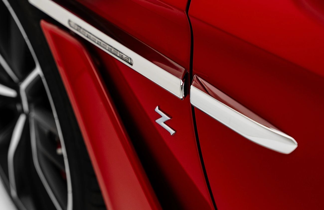 أستون مارتن فانكويش 6.0L V12 Naturally Aspirated Engine