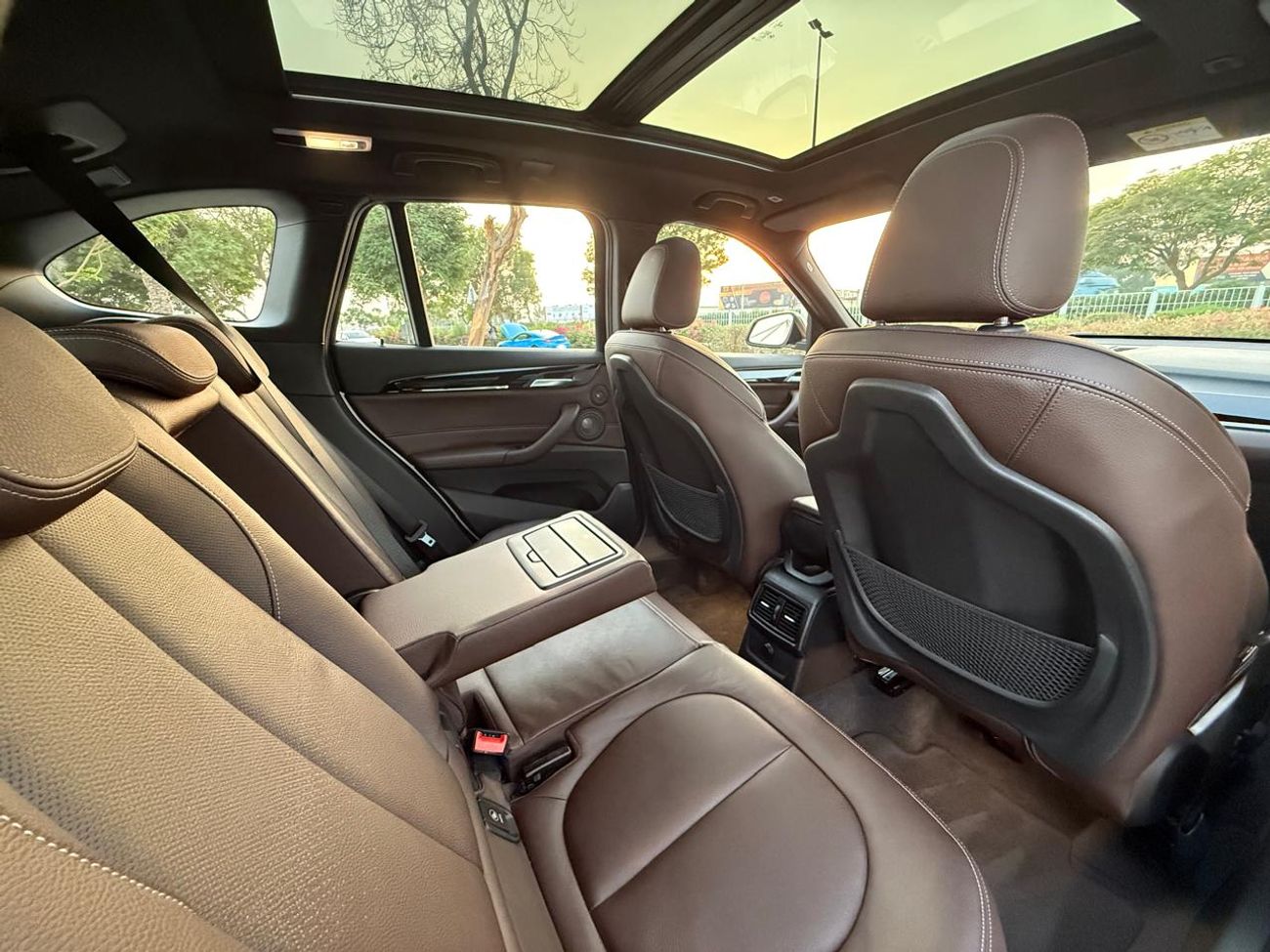 BMW X1 xDrive 25i M Sport 2.0L ONE WEEK OFFER BMW XI 2018 M KIT GCC FULL OPTIONS LOW MILEAGE ORIGINAL PAINT