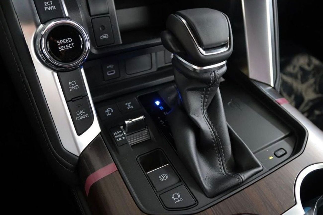 Toyota Land Cruiser GXR 4.0L