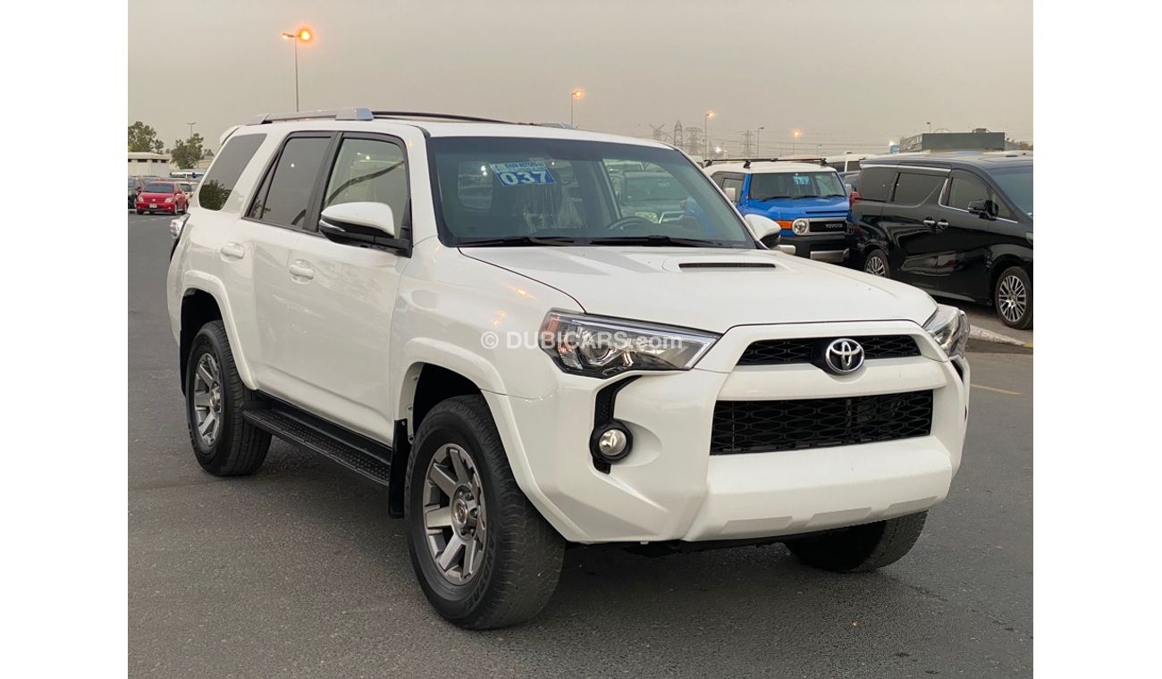 Toyota 4Runner 4x4 4.0L V6 2014 AMERICAN SPECIFICATION