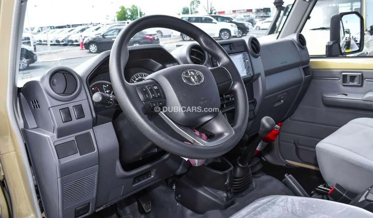 Toyota Land Cruiser 70 4.0L V6 Petrol