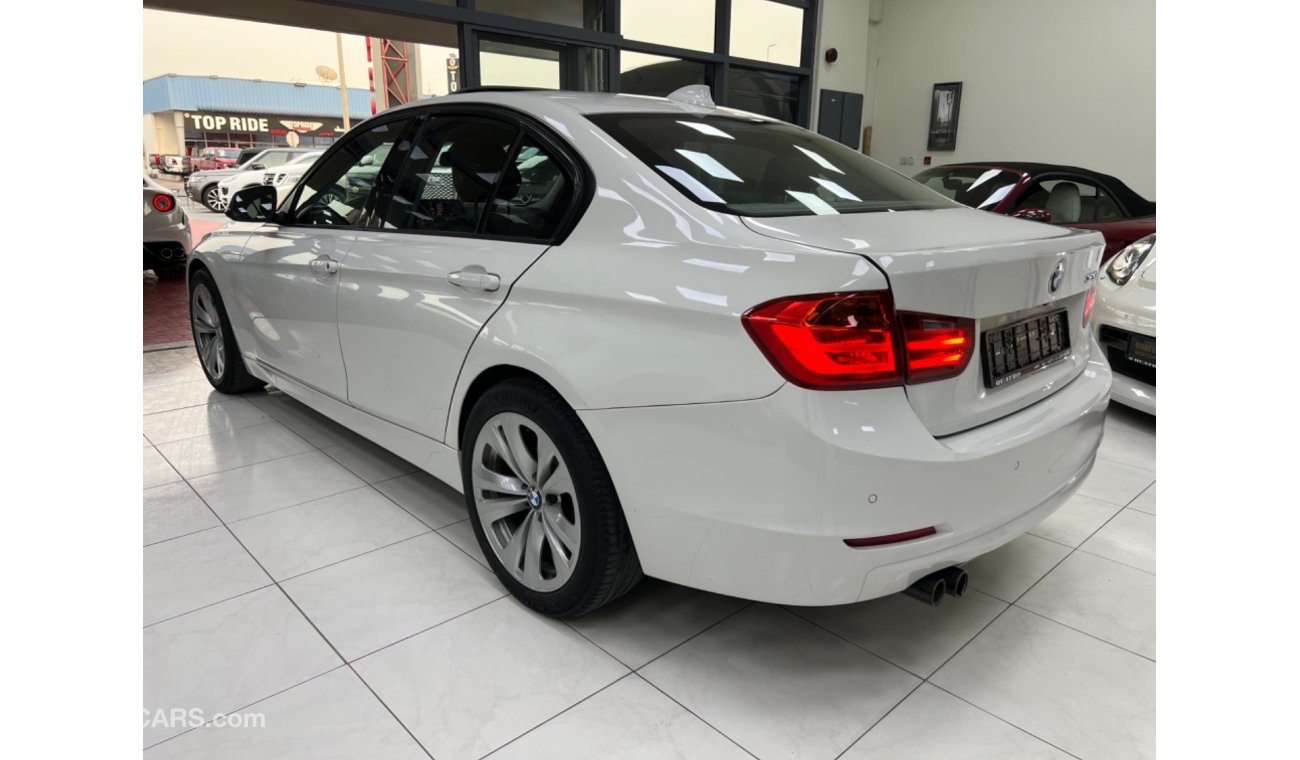 BMW 328i