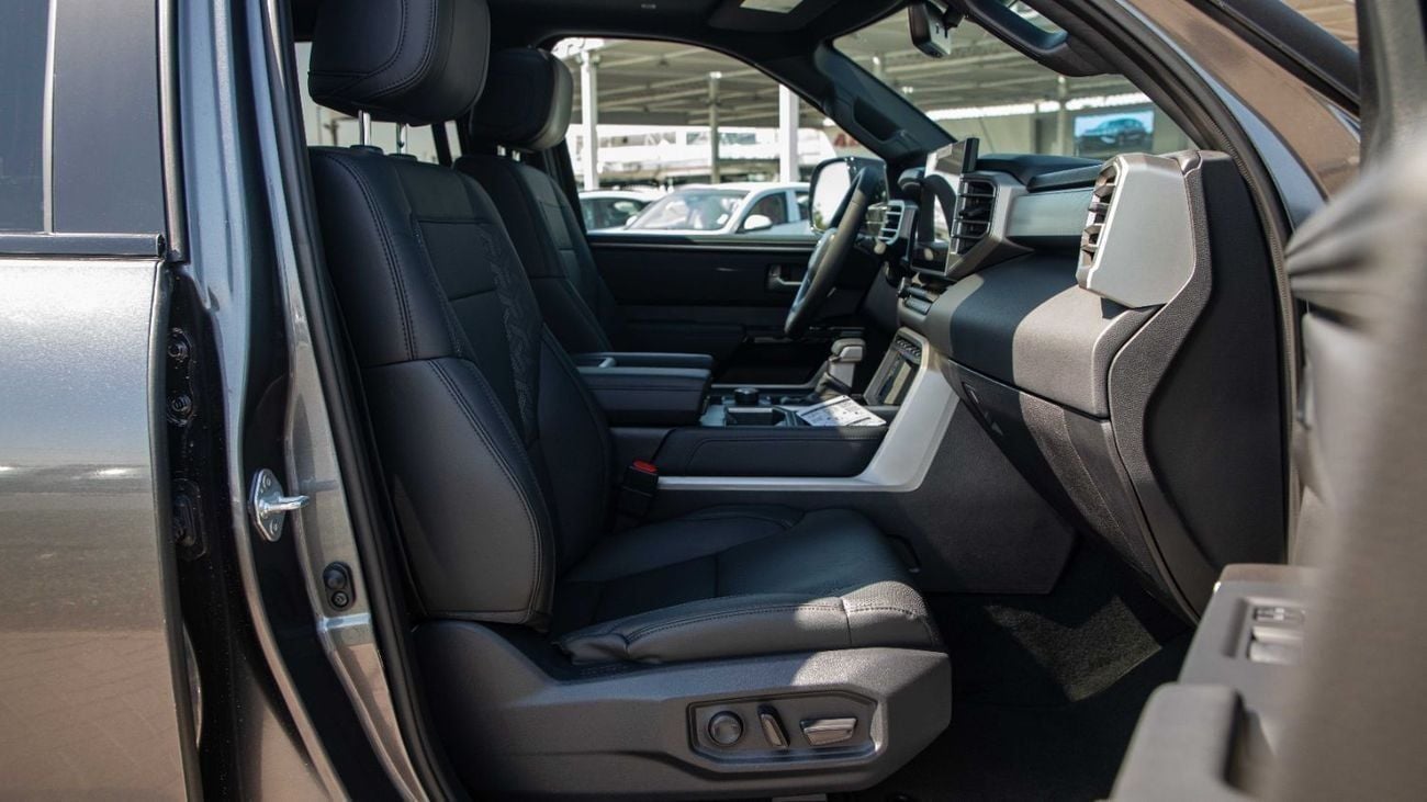 Toyota Tundra HYBRID LIMITED i-FORCE MAX | 2025 | For Local Registration +10%