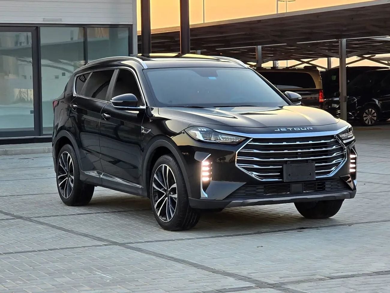 Jetour X70 Plus LUX GCC Specs