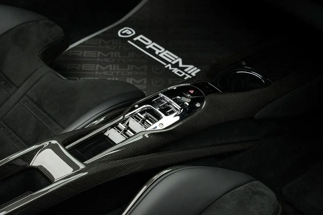 فيراري 296 GTS FERRARI | 296 GTS ASSETTO FIORANO | FULL SPECS | 7 YEARS SERVICE CONTRACT