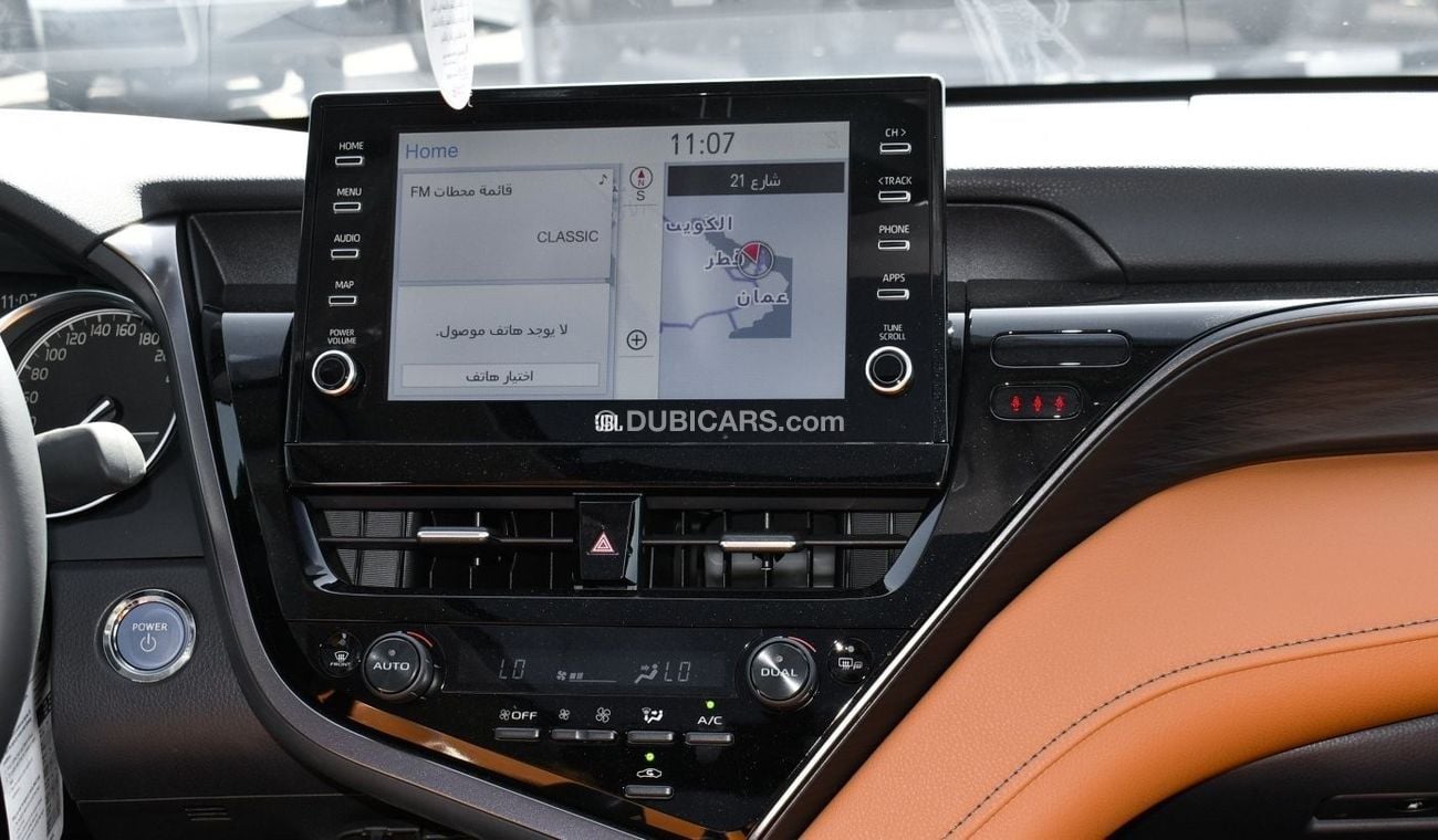 Toyota Camry TOYOTA CAMRY LUMIERE 2.5L HYBRID 2024 WHITE