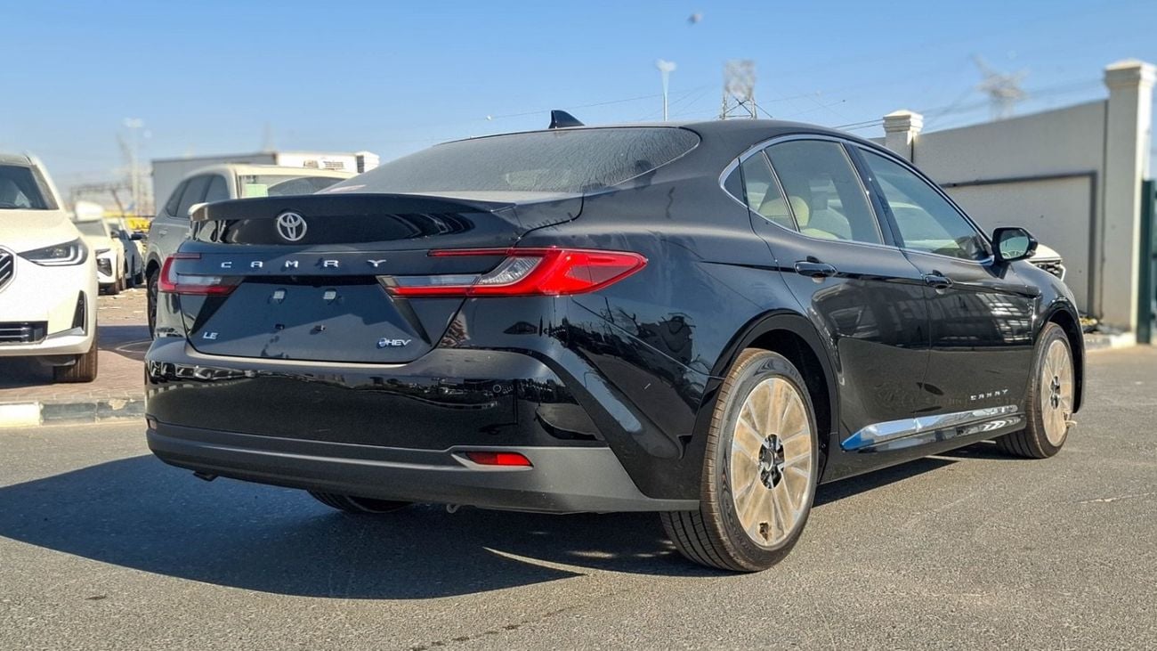 Toyota Camry GLE HEV TOYOTA CAMRY LE HYBRID 2.5 GCC SPECS 2026 MODEL
