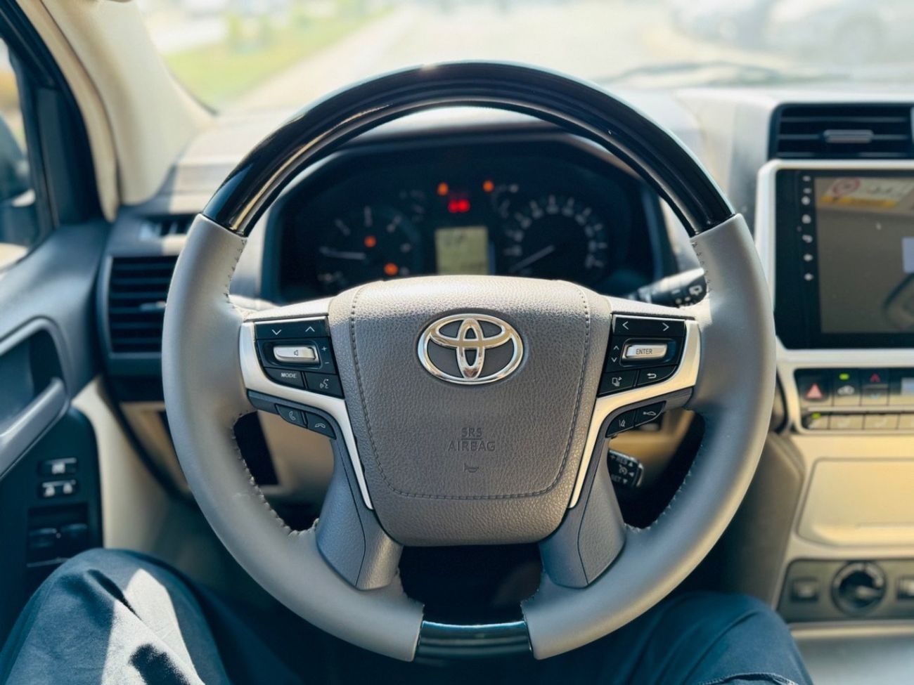 تويوتا برادو Toyota prado 2019 v4 full options