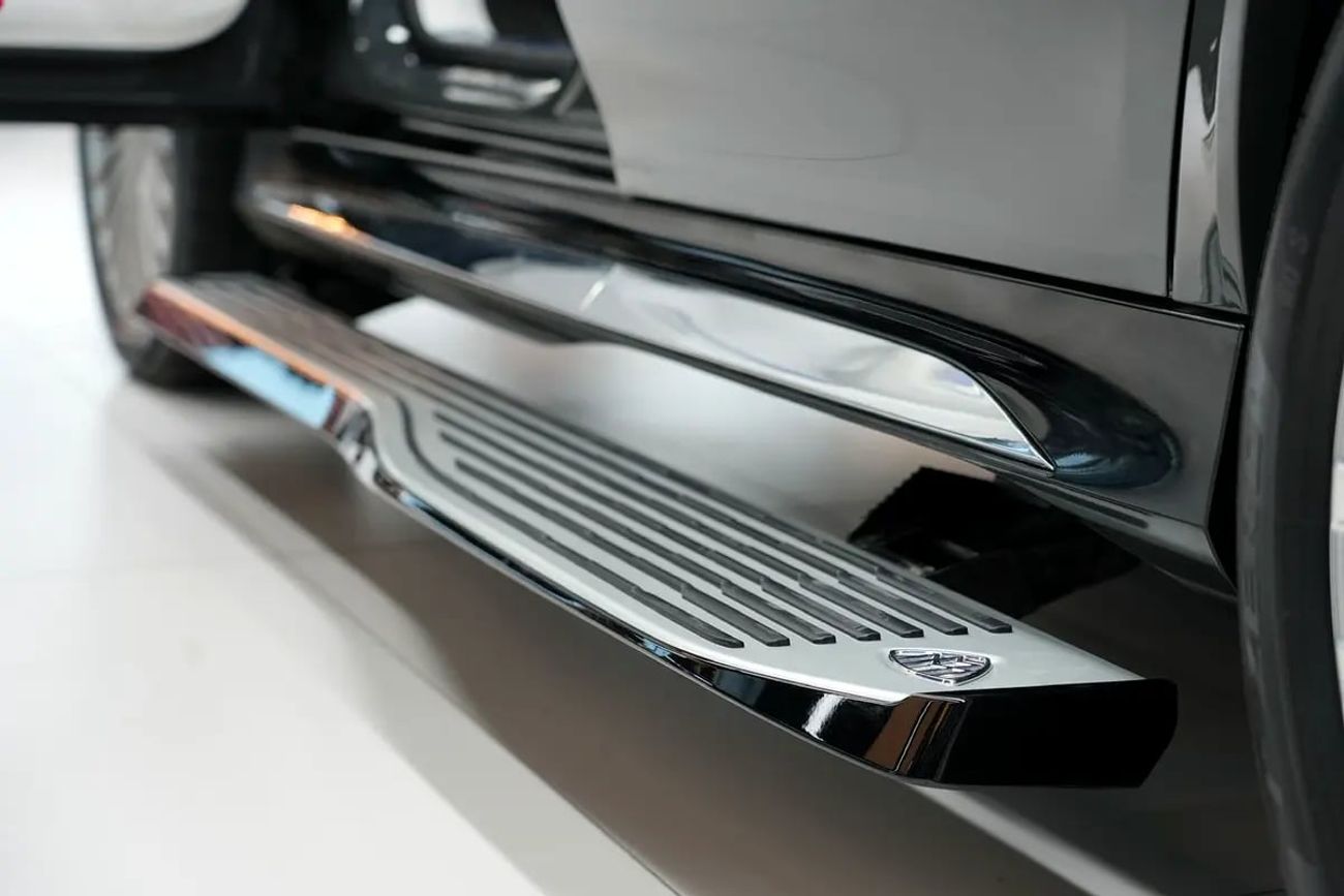 Mercedes Maybach GLS600 Maybach GLS 600 | GCC 0km | Agency Warranty | Crystal White