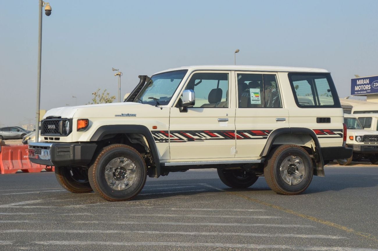 Toyota Land Cruiser 70 LC76 LX